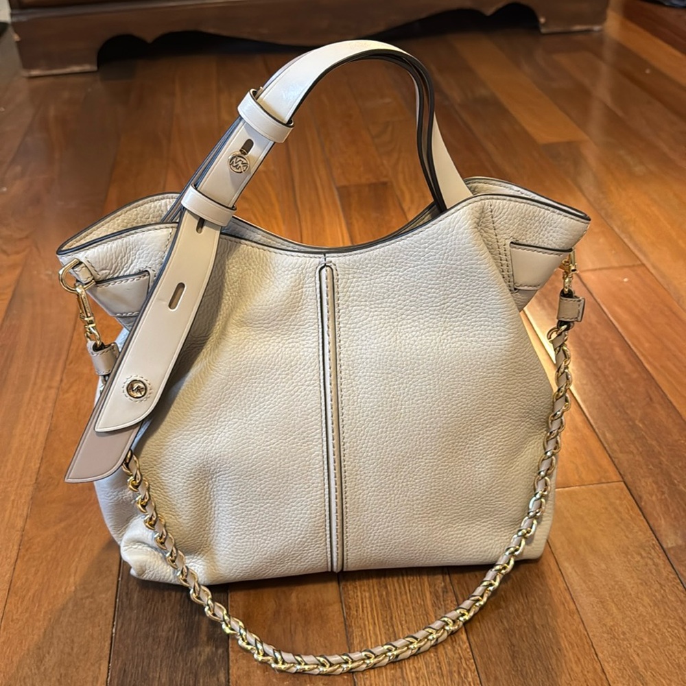 Michael Kors Cream leather bag